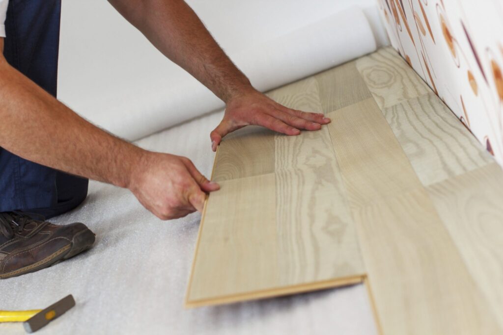 pose-parquet-aavie-la-grande-motte